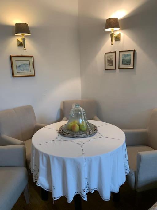 100 Qm Ferienwohnung Am Heiligen Brunnen เควดลินบวร์ก ภายนอก รูปภาพ