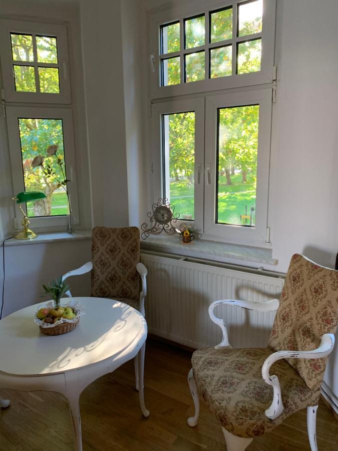 100 Qm Ferienwohnung Am Heiligen Brunnen เควดลินบวร์ก ภายนอก รูปภาพ