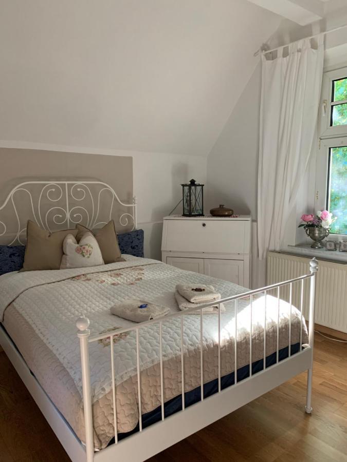 100 Qm Ferienwohnung Am Heiligen Brunnen เควดลินบวร์ก ภายนอก รูปภาพ